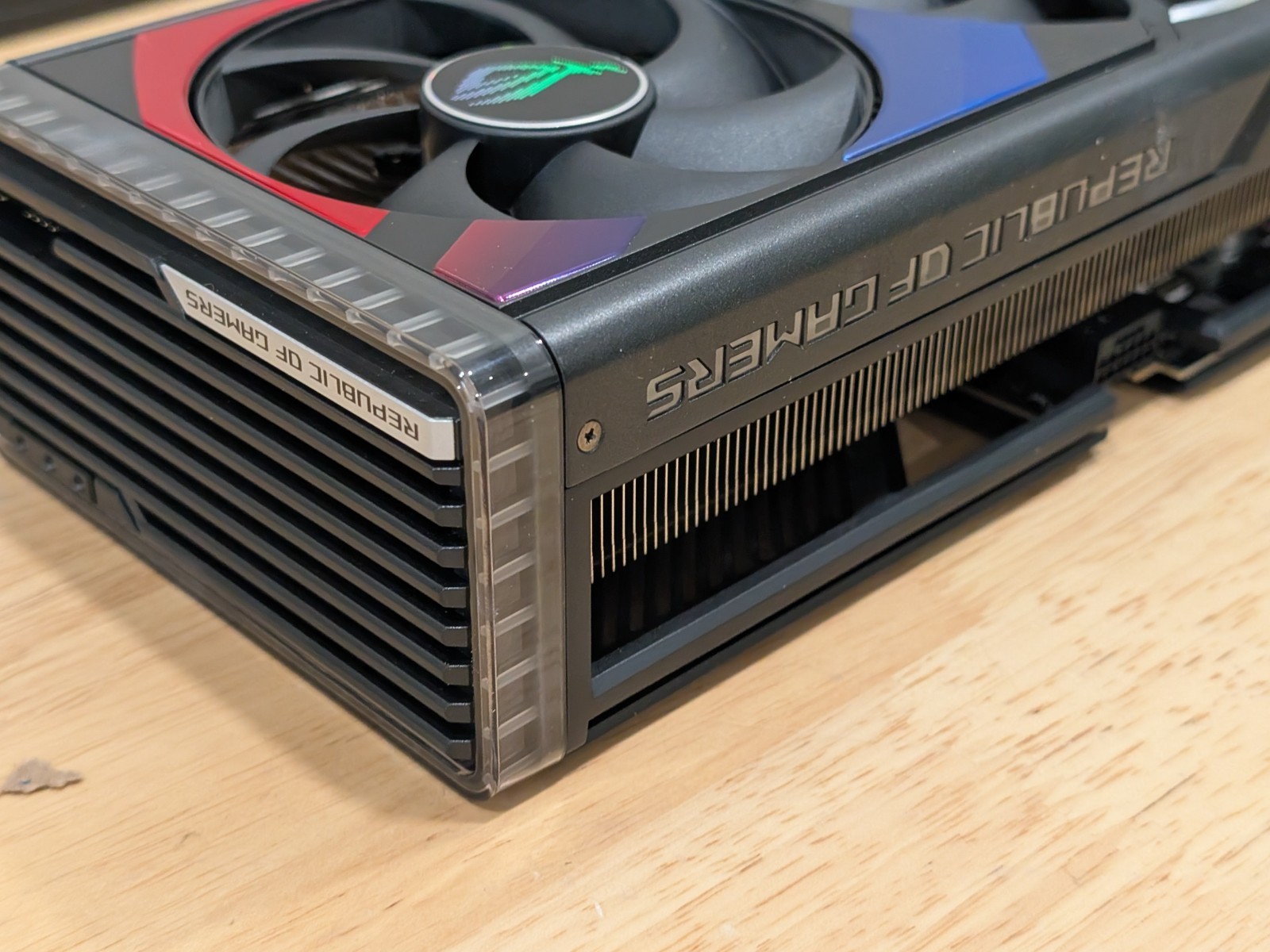 BH-ANGEBOT ASUS ROG Strix GeFo – Rtx 4090 24Gb Gddr6X Bewertung und Preis